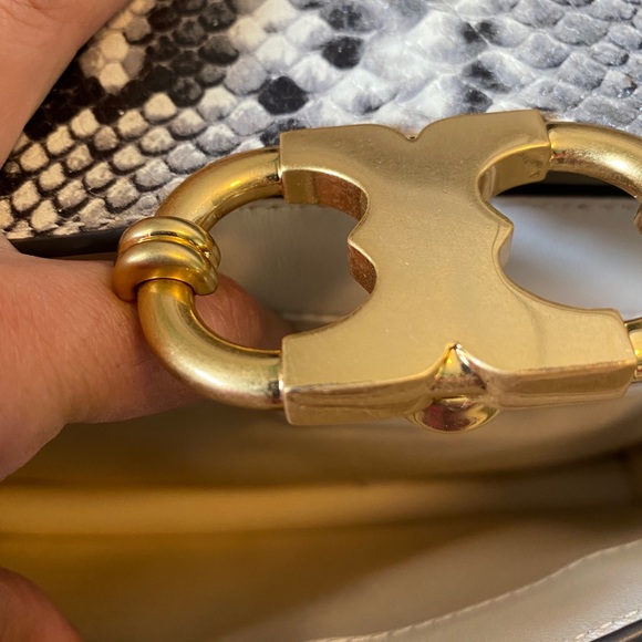 Tory Burch Gemini Gray Snakeskin Embossed Bag - Picture 10 of 14